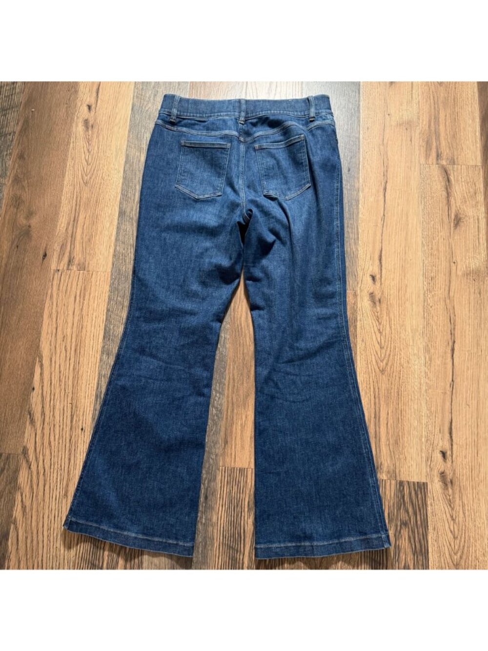 SPANX Flared Midnight Pull-on Stretch Denim Jeans Women's Size 1XL in EUC! - Picture 5 of 5